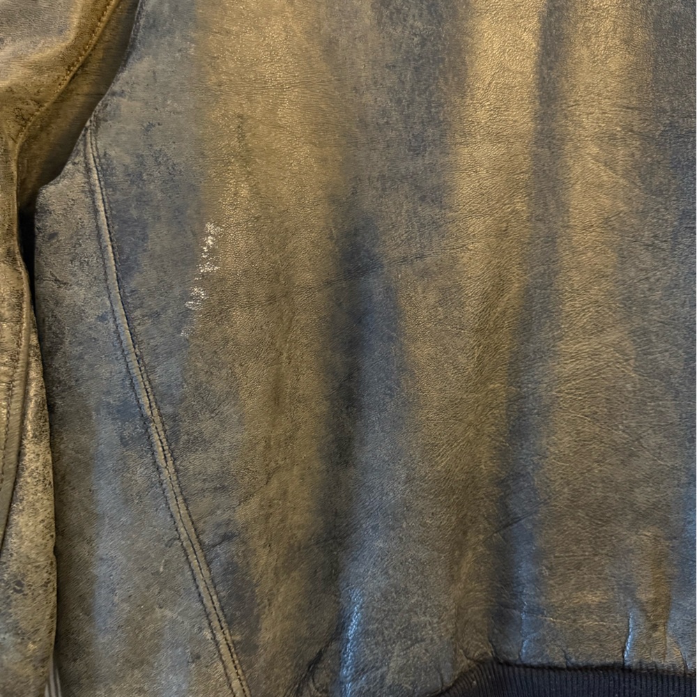 Vintage Distressed Black Leather Bomber Jacket Size M/L - Picture 7 of 12